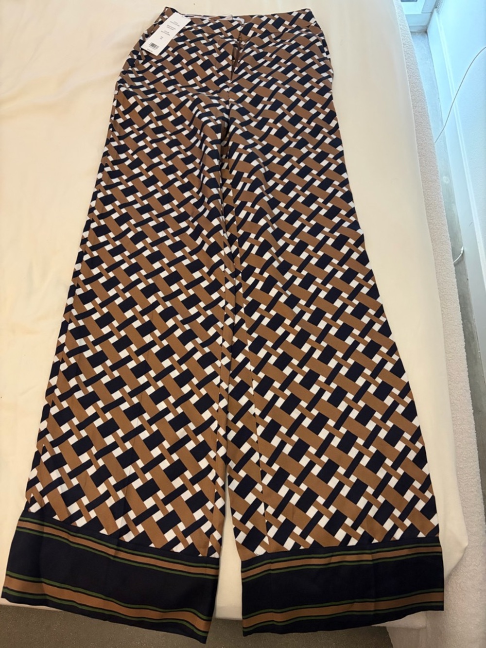 Geometric Wide-Leg Pants in Navy, Brown & White